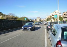Pedone investito sulle strisce a Cagliari