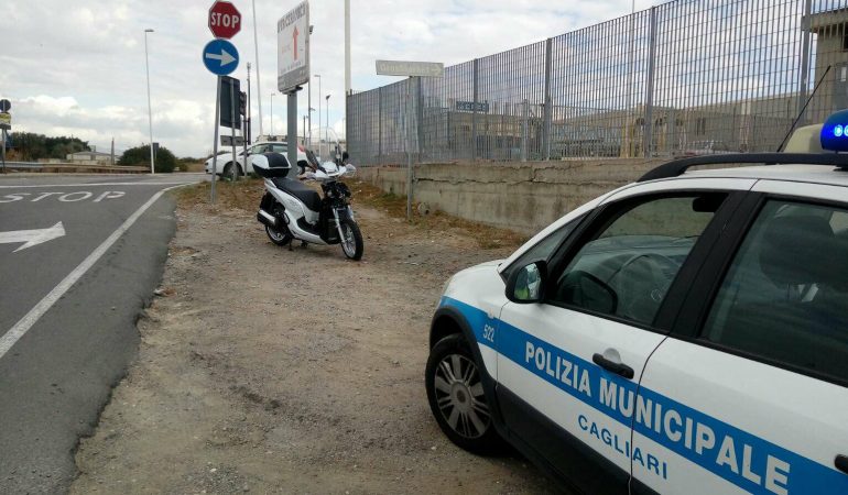 Cagliari: incidente in viale Monastir