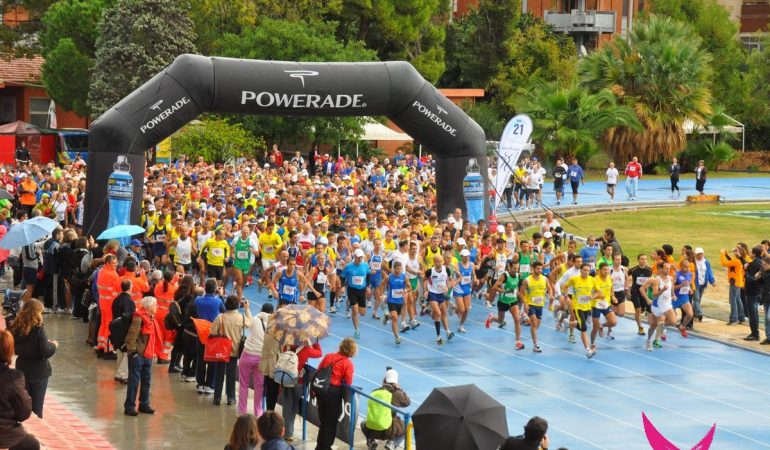 Migliaia di running a Cagliari parteciperanno al CRAI CagliariRespira il 3 dicembre.