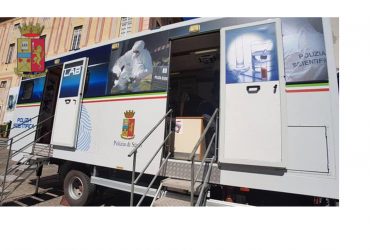 Il “Moving Lab” della Polizia presente a Cagliari e in alcune località della provincia