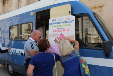 Progetto Camper – il camper della Polizia di Stato contro la violenza di genere”.