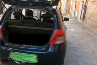 L’ingegno non basta: multa e denuncia per aver nascosto il  numero di targa