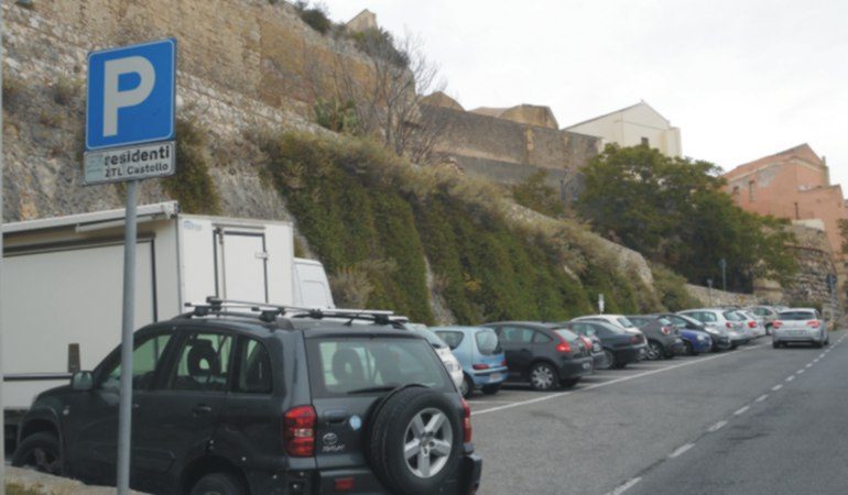 Cagliari: parcheggi trappola in via Cammino Nuovo