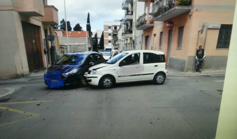 Cagliari, Incidente stradale a Is Mirrionis