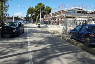 Cagliari, a velocità sostenuta e contromano provoca incidente