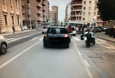 Cagliari, due persone ferite in tamponamento in via Sonnino