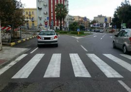 Continua la scia di pedoni investiti sulle strisce a Cagliari: un 50enne ricoverato al Brotzu