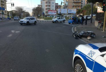 Incidente all’incrocio tra viale Marconi e via Sarpi