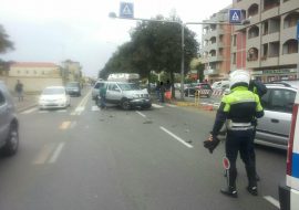 Tamponamento in viale Poetto a Cagliari