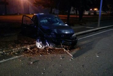 Perde il controllo dell’auto in Viale San Bartolomeo a Cagliari